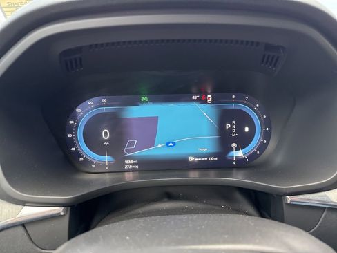 Used 2025 Volvo XC60 B5 Plus image 46