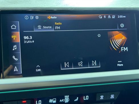 Used 2023 Audi Q4 e-tron Premium Plus w/ Premium Plus RWD image 17
