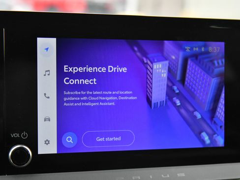 Used 2024 Toyota Prius LE image 22