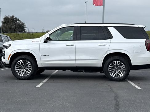 Used 2025 Chevrolet Tahoe Z71 image 8