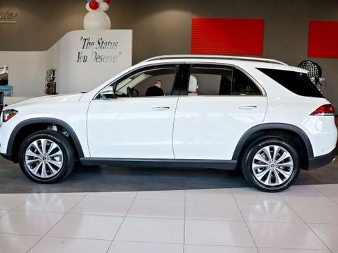 Used 2020 Mercedes-Benz GLE 350 4MATIC w/ Premium Package image 8