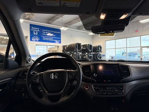 Certified 2023 Honda Ridgeline RTL image 11