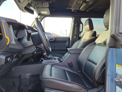 Used 2024 Ford Bronco Badlands image 18