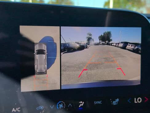 New 2026 Chevrolet Traverse LT w/ Sun and Wheel Package image 20