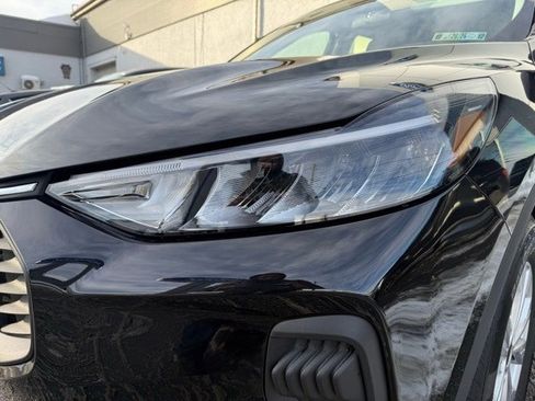 Used 2026 Ford Escape Active w/ Cold Weather Package image 4