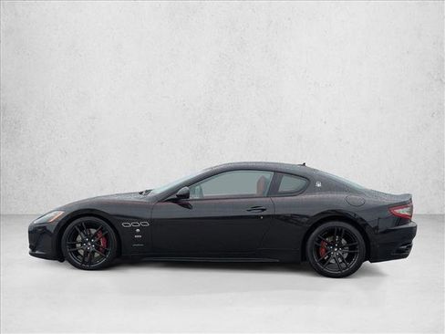 Used 2015 Maserati GranTurismo Sport image 8