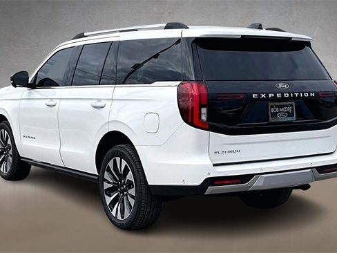 New 2025 Ford Expedition Platinum w/ Driver's Package image 3