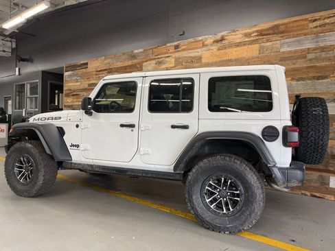 New 2026 Jeep Wrangler Moab image 22