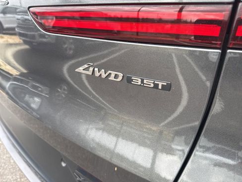 Used 2022 Genesis GV70 3.5T Sport w/ Cargo Package AWD/4WD image 12