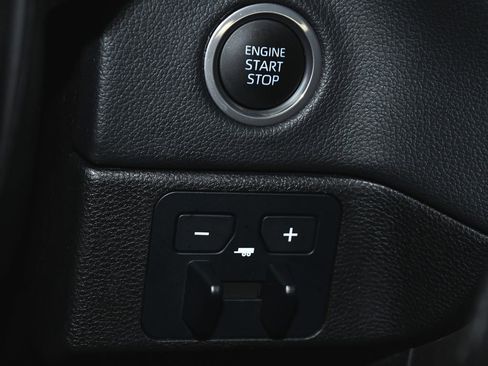 Used 2024 Toyota Tundra Limited w/ Power Package image 27