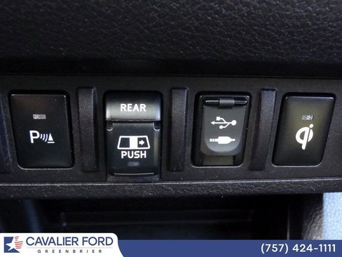 Used 2018 Toyota Tacoma TRD Off-Road image 37