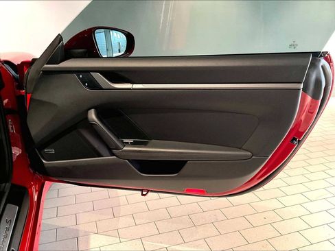 Used 2024 Porsche 911 Carrera S w/ Sport Package image 27