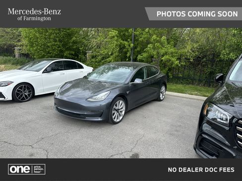 Used 2018 Tesla Model 3 Long Range image 1