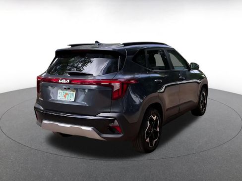 Used 2025 Kia Seltos S image 14