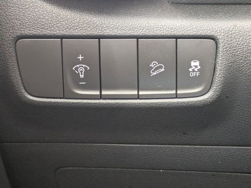 Used 2022 Hyundai Kona SEL w/ Convenience Package image 26