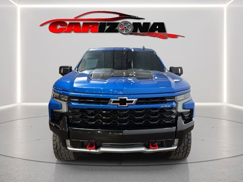 Used 2023 Chevrolet Silverado 1500 ZR2 w/ Technology Package AWD/4WD image 2
