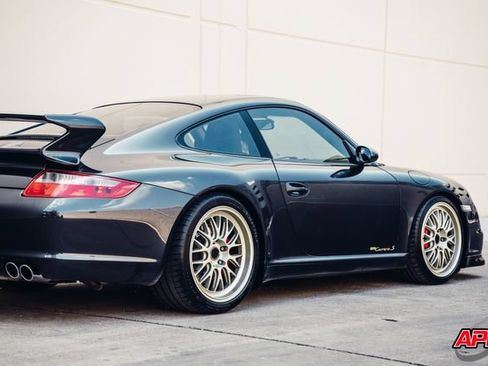 Used 2006 Porsche 911 Carrera S RWD image 45