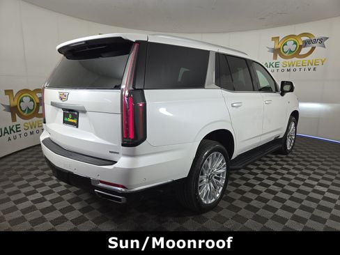 Certified 2025 Cadillac Escalade Premium Luxury w/ LPO, Floor Liner Package AWD/4WD image 9