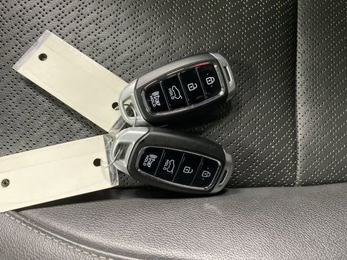 Used 2020 Hyundai Kona Ultimate image 27