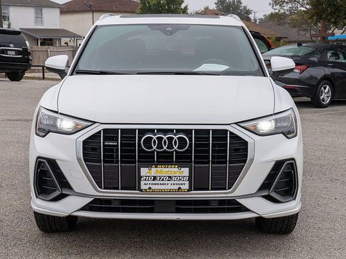 Used 2021 Audi Q3 2.0T Premium w/ Convenience Package image 2
