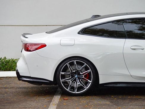 Used 2025 BMW M4 xDrive Competition AWD/4WD image 17