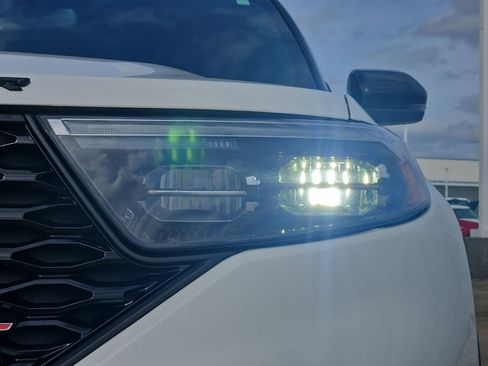 Used 2023 Ford Explorer ST w/ Technology Package image 11