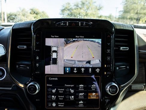 Used 2020 RAM 2500 Limited image 17