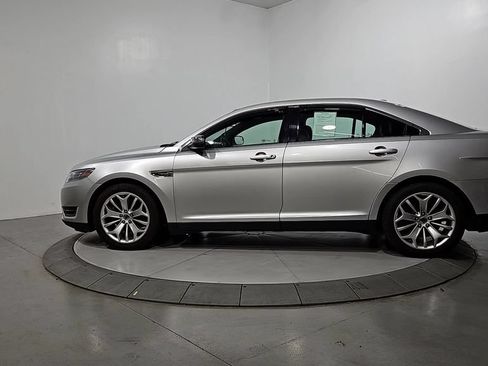 Used 2016 Ford Taurus Limited FWD image 2