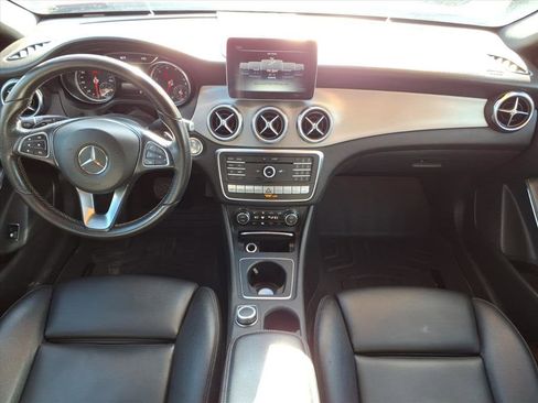 Used 2018 Mercedes-Benz GLA 250 4MATIC image 13