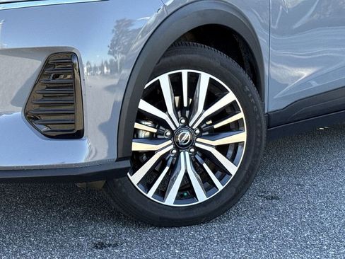 Used 2021 Nissan Kicks SV w/ Interior Electronics Package image 14