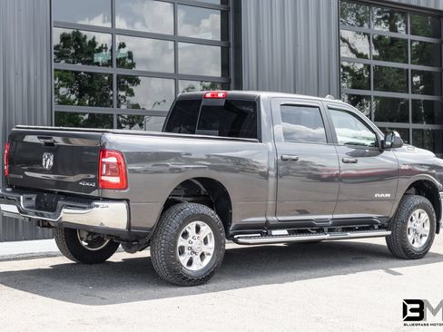 Used 2020 RAM 2500 Big Horn w/ Level 2 Equipment Group AWD/4WD image 11