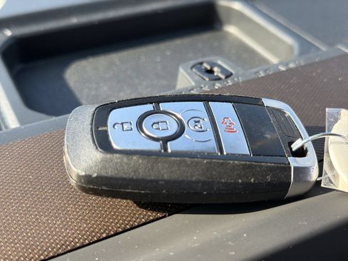 Used 2023 Ford Bronco Outer Banks AWD/4WD image 36