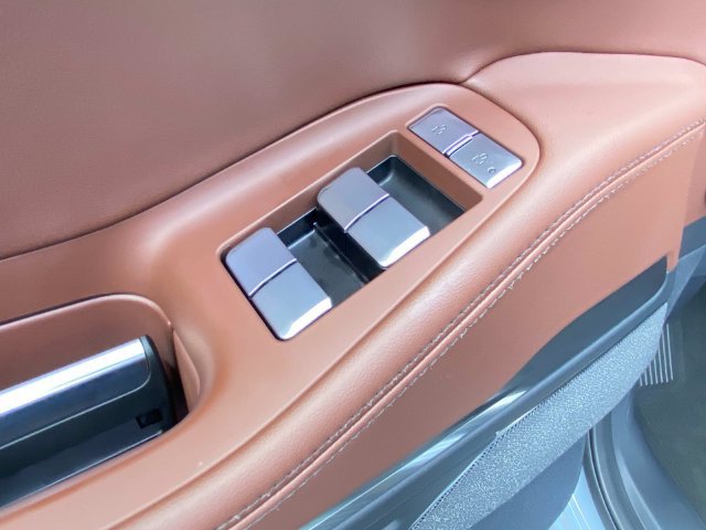New 2027 Lincoln Navigator Reserve AWD/4WD image 12