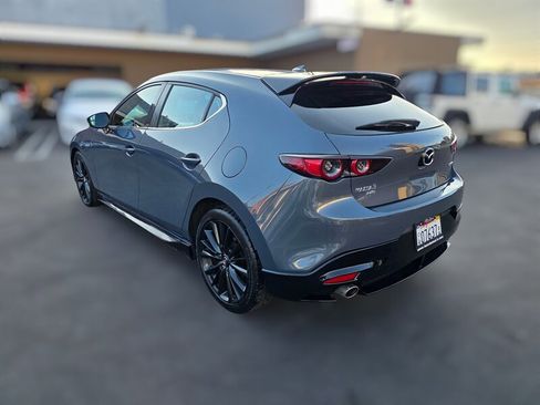 Used 2020 MAZDA MAZDA3 AWD Hatchback w/ Premium Pkg image 9