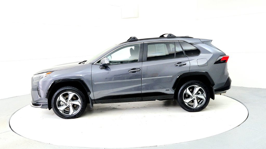 Certified 2025 Toyota RAV4 SE w/ Weather & Moonroof Package AWD/4WD image 3