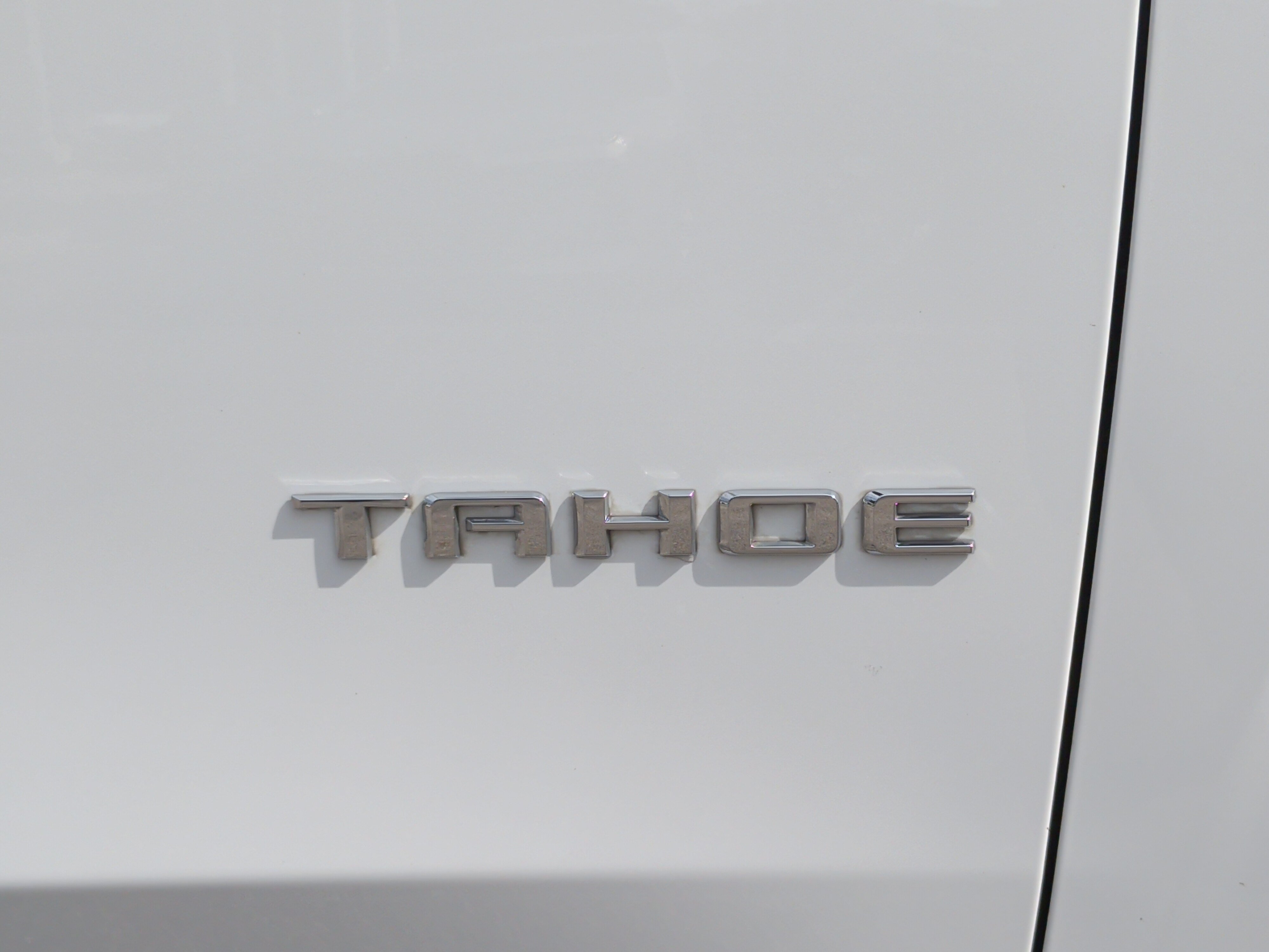 Used 2023 Chevrolet Tahoe LT w/ Luxury Package AWD/4WD image 12