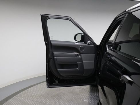 Certified 2020 Land Rover Range Rover Sport HSE AWD/4WD image 11