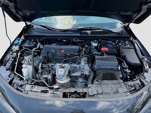 Used 2023 Honda Civic Sport image 27