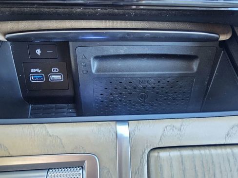 Used 2024 Genesis GV80 3.5T w/ Prestige Package image 28