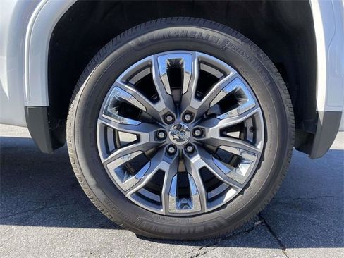 Used 2023 GMC Sierra 1500 Denali w/ Denali Reserve Package image 9