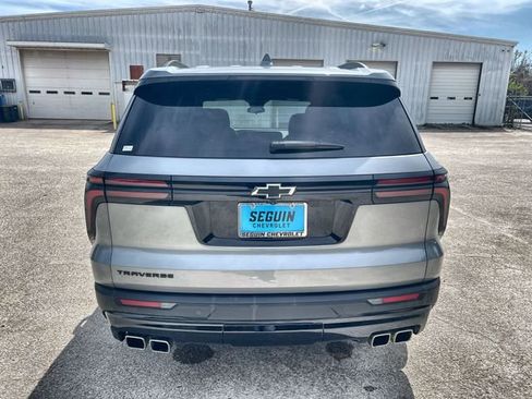 Used 2025 Chevrolet Traverse LT w/ Midnight/Sport Edition image 31