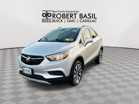 Used 2022 Buick Encore Preferred w/ Safety Package AWD/4WD image 4