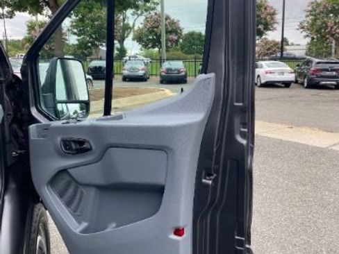 Used 2017 Ford Transit 350 XL RWD image 15