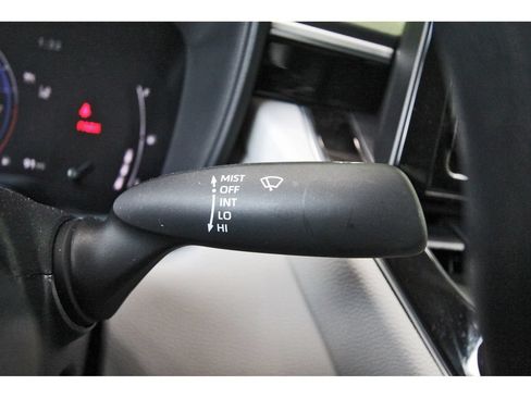 Used 2026 Toyota Corolla Cross L FWD image 19