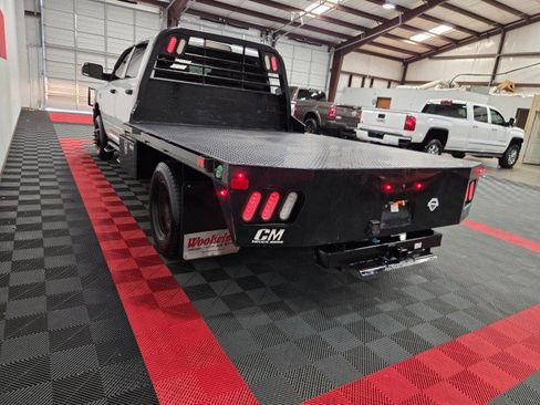 Used 2020 RAM 3500 Tradesman w/ Chrome Appearance Group AWD/4WD image 27
