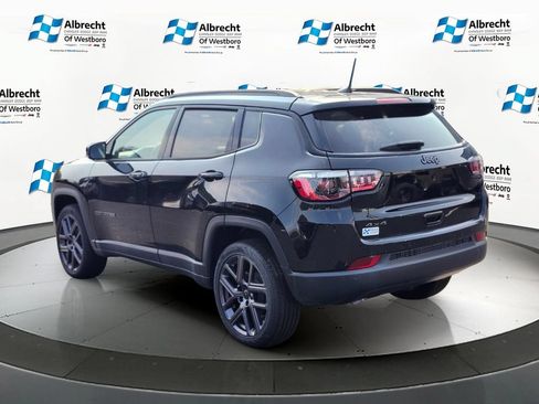 New 2026 Jeep Compass Limited AWD/4WD image 3