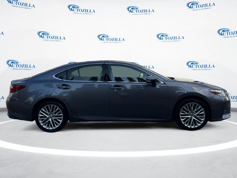 Used 2013 Lexus ES 350 FWD image 6