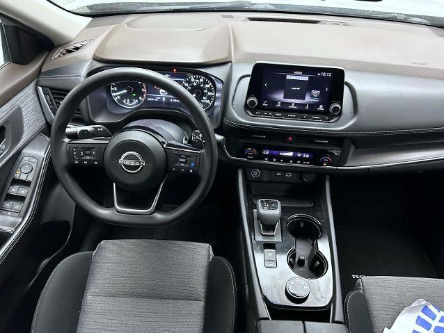 Certified 2023 Nissan Rogue SV AWD/4WD image 14
