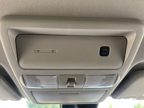 New 2026 Nissan Frontier SV w/ SV Convenience Package RWD image 8