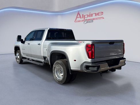 Used 2022 Chevrolet Silverado 3500 LTZ w/ LTZ Plus Package image 3
